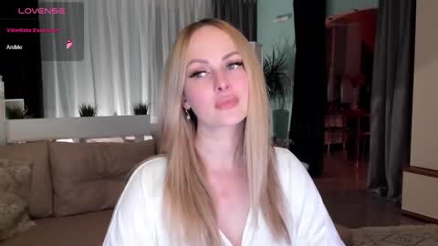 Snapshot of libby_nora chatting on 8, 12, 2024 Libby online show from 8, 12, 2024