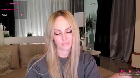 Snapshot of libby_nora chatting on 10, 12, 2024 Libby online show from 10, 12, 2024