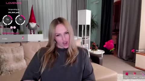 Snapshot of libby_nora chatting on 4, 1, 2025 Libby online show from 4, 1, 2025