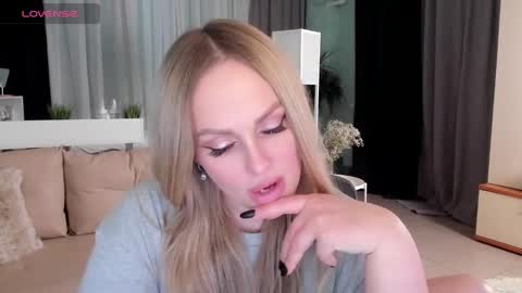 Snapshot of libby_nora chatting on 31, 1, 2025 Libby online show from 31, 1, 2025