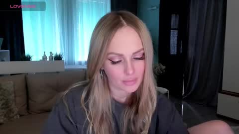 Snapshot of libby_nora chatting on 8, 2, 2025 Libby online show from 8, 2, 2025