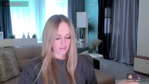 Snapshot of libby_nora chatting on 1, 3, 2025 Libby online show from 1, 3, 2025