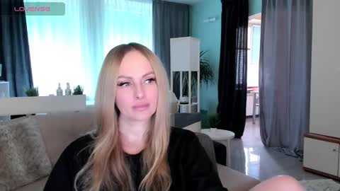 Snapshot of libby_nora chatting on 5, 3, 2025 Libby online show from 5, 3, 2025