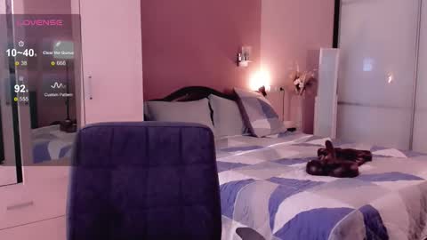 Snapshot of libby_nora chatting on 27, 9, 2025 Libby online show from 27, 9, 2025