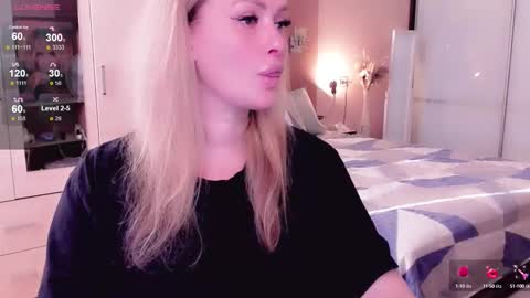 Snapshot of libby_nora chatting on 28, 9, 2025 Libby online show from 28, 9, 2025