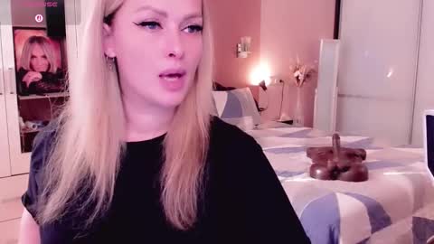 Snapshot of libby_nora chatting on 29, 9, 2025 Libby online show from 29, 9, 2025