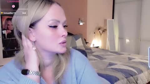 Snapshot of libby_nora chatting on 29, 10, 2025 Libby online show from 29, 10, 2025