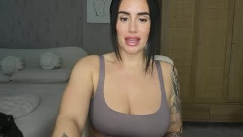 Snapshot of libbyloveheartx chatting on 14, 11, 2025 Libby online show from 14, 11, 2025