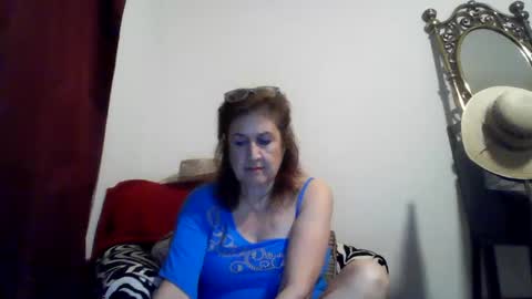 librawoman online show from 12, 1, 2025
