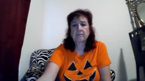 librawoman online show from 27, 10, 2025