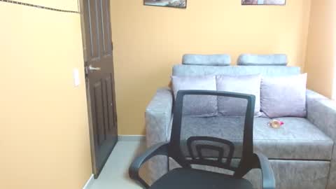 Snapshot of licy_klein chatting on 31, 1, 2025 Isa online show from 31, 1, 2025