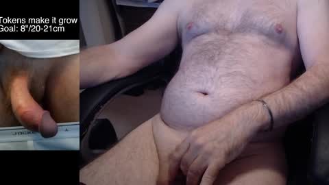 Snapshot of liebestool008 chatting on 15, 10, 2025 8curve online show from 15, 10, 2025