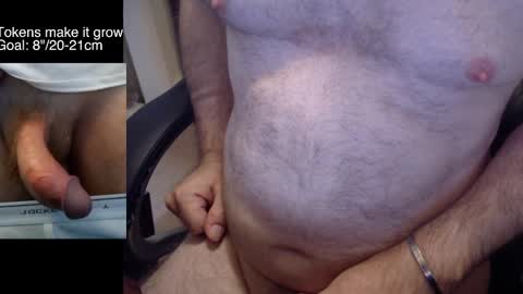 Snapshot of liebestool008 chatting on 31, 10, 2025 8curve online show from 31, 10, 2025