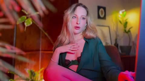 its my birthday today so im offline  but id be so happy if you felt like sending me a birthday love while im away  online show from 21, 2, 2026