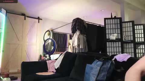 Light Bringer Studios online show from 1, 3, 2025