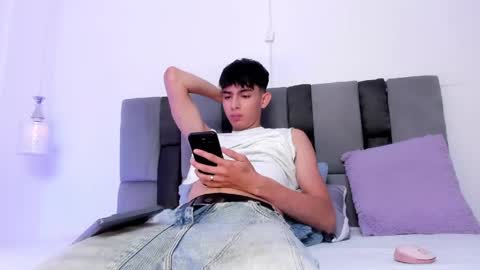 Jhonatan online show from 4, 6, 2026