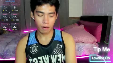 Snapshot of lightjt4 chatting on 8, 9, 2025 Jt online show from 8, 9, 2025