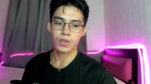 Snapshot of lightjt4 chatting on 30, 10, 2025 Jt online show from 30, 10, 2025