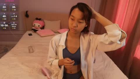 Snapshot of lihnpham chatting on 30, 4, 2026 Lihn Pham online show from 30, 4, 2026