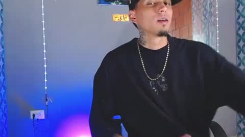 Snapshot of liiaam_lee_ chatting on 8, 7, 2026 Daniel online show from 8, 7, 2026