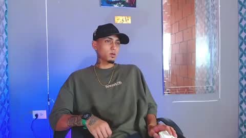 Snapshot of liiaam_lee_ chatting on 18, 7, 2026 Daniel online show from 18, 7, 2026
