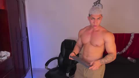 Snapshot of liiam_jesus chatting on 25, 11, 2025 liiam_jesus online show from 25, 11, 2025