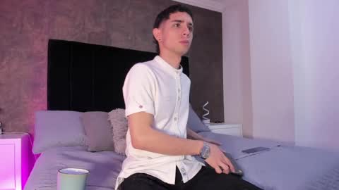 L I I A M online show from 14, 2, 2025