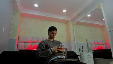 L I I A M online show from 17, 2, 2025