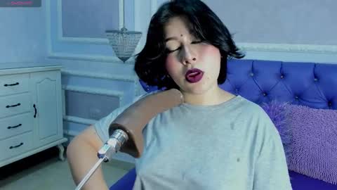 Snapshot of liily_hot chatting on 16, 11, 2025 LIILY online show from 16, 11, 2025