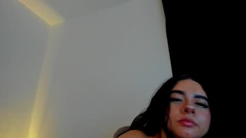 Snapshot of liily_moore chatting on 16, 7, 2026 Lily Moore online show from 16, 7, 2026
