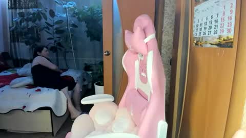 Snapshot of lika35109 chatting on 8, 11, 2025 lika35109 online show from 8, 11, 2025