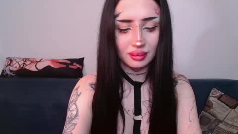 Alisa tattogirl online show from 13, 9, 2025