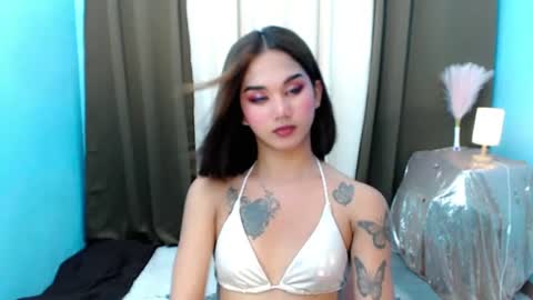 LILY online show from 11, 6, 2026
