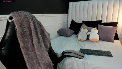 Lila  online show from 27, 3, 2026