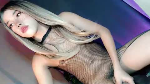 Snapshot of lil_trixxy chatting on 12, 7, 2026 lil_trixxy online show from 12, 7, 2026