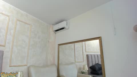 lila bailey  online show from 18, 9, 2025