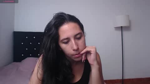 Snapshot of lilacream chatting on 2, 10, 2025 Lila Cream online show from 2, 10, 2025