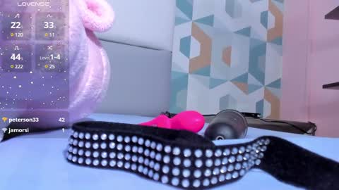 Dove online show from 27, 2, 2025