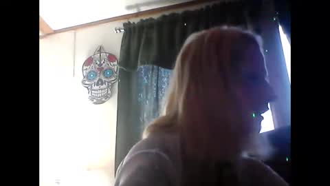 Snapshot of lilbit4u chatting on 31, 12, 2024 lilbit4u online show from 31, 12, 2024