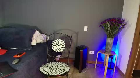 Snapshot of lildantear chatting on 31, 12, 2024 Dante online show from 31, 12, 2024