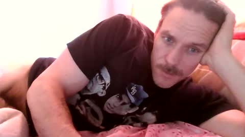 Snapshot of lildeer1980 chatting on 25, 4, 2026 lildeer1980 online show from 25, 4, 2026