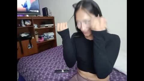 lili__lopez777 online show from 27, 11, 2025