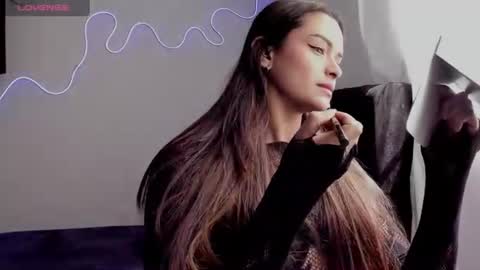 lili_evanss online show from 20, 6, 2026