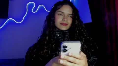 lili_evanss online show from 13, 7, 2026
