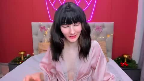 Snapshot of lili_flowerr chatting on 7, 1, 2025 Lilli  follow me kiss online show from 7, 1, 2025