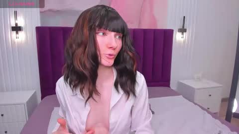 Snapshot of lili_flowerr chatting on 12, 3, 2025 Lilli  follow me kiss online show from 12, 3, 2025