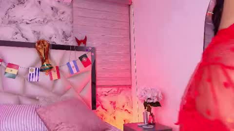 Snapshot of lili_jhonson chatting on 12, 7, 2026 Lily online show from 12, 7, 2026
