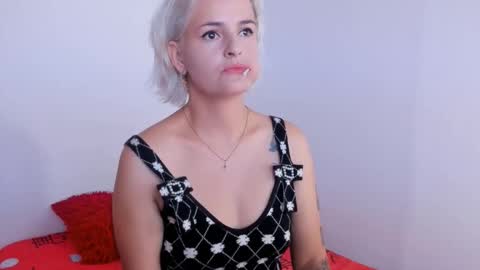 Lili online show from 4, 10, 2025