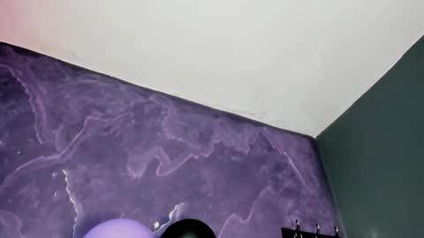 Lili  online show from 2, 4, 2026