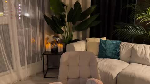 Snapshot of liliaah chatting on 6, 11, 2025 Lili Nude ONLY Ticket or Fansly online show from 6, 11, 2025